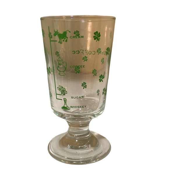 Vintage Irish Coffee Recipe Stem Glass with Shamrocks & Measuring Lines - Picture 2 of 4